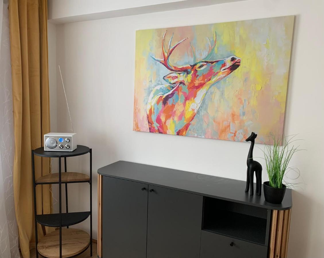 Air-Conditioned, Quiet Apartment With A Terrace In Center Of St Poelten - Smart Tv St. Pölten Exterior foto