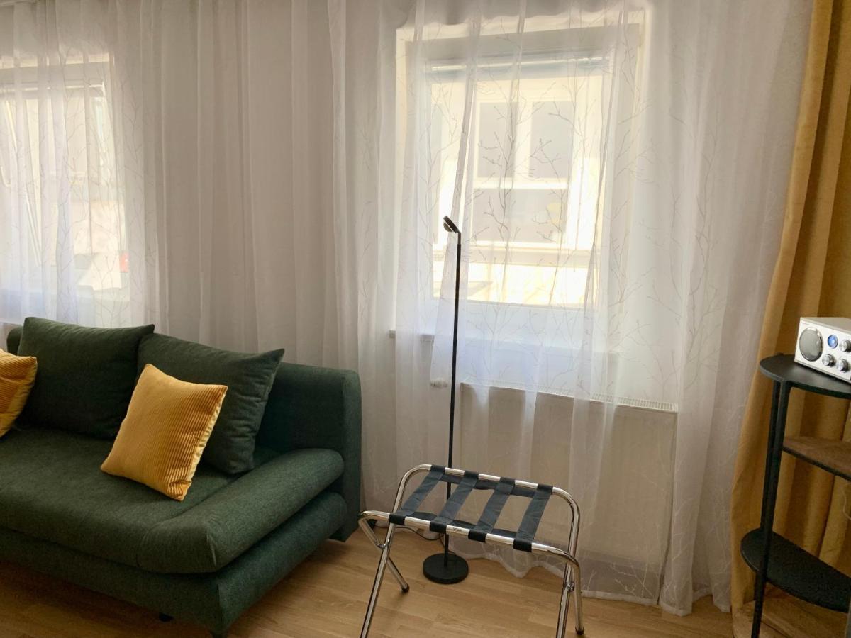 Air-Conditioned, Quiet Apartment With A Terrace In Center Of St Poelten - Smart Tv St. Pölten Exterior foto